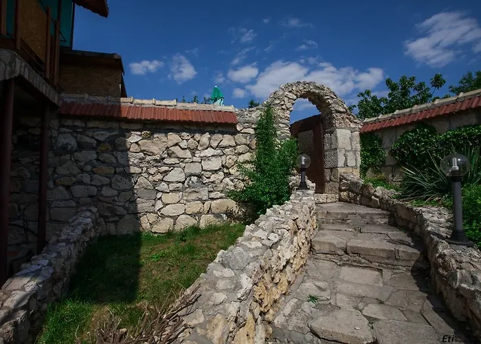 Gasthuis Valdes Bozhichen